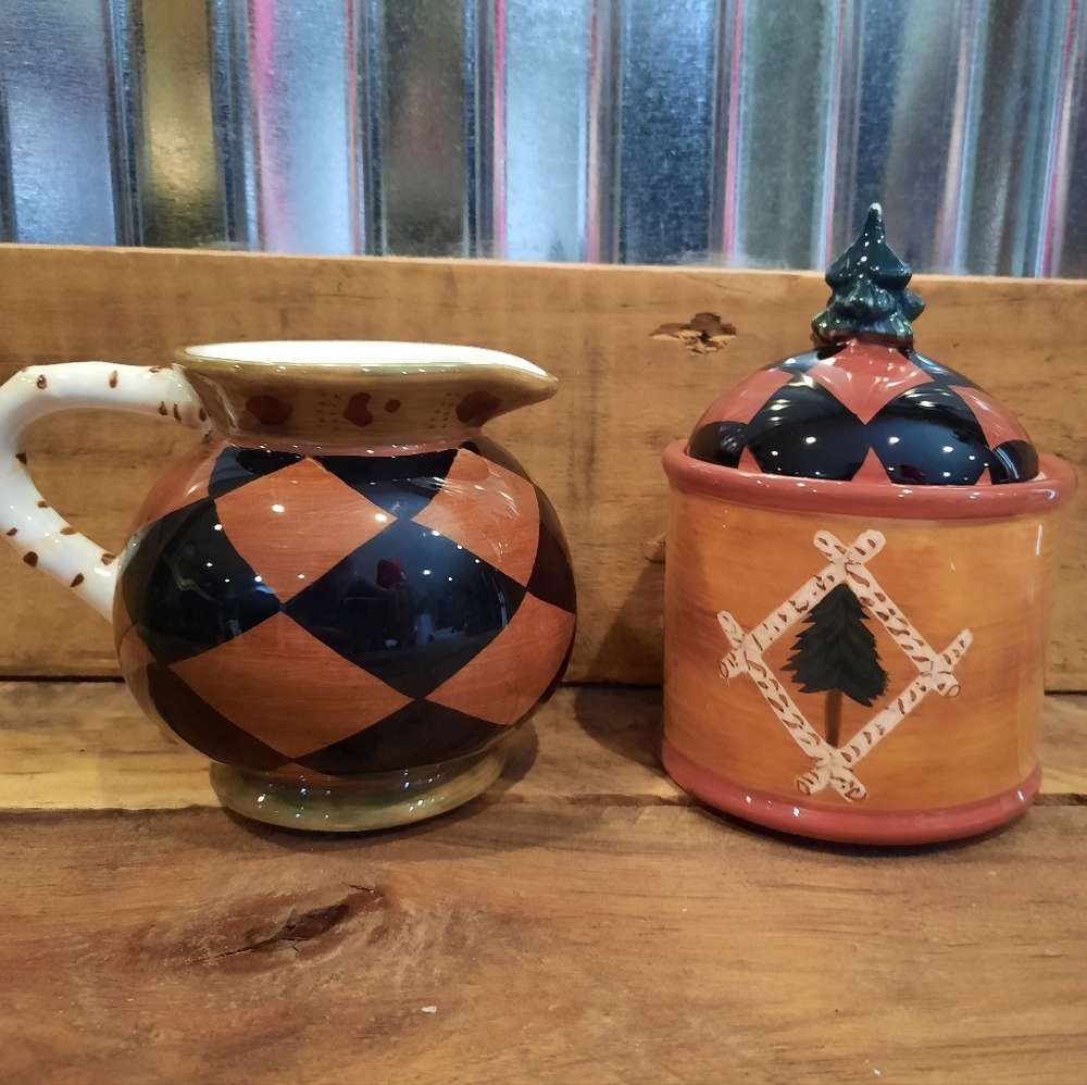 Northwoods sugar & creamer set J Riggsbee White pine tree